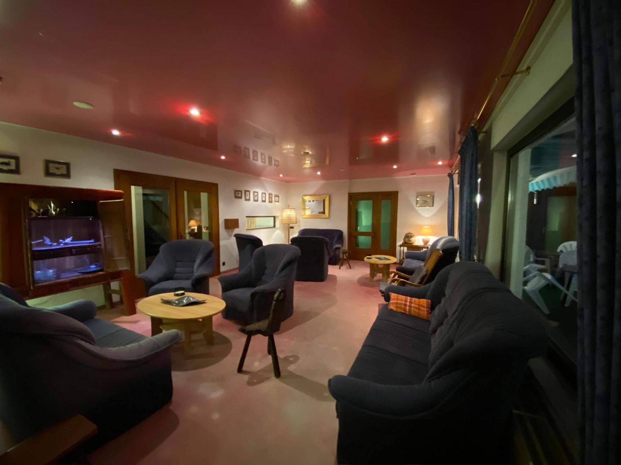 Hotel Altitude 伯格罗伊兰 外观 照片